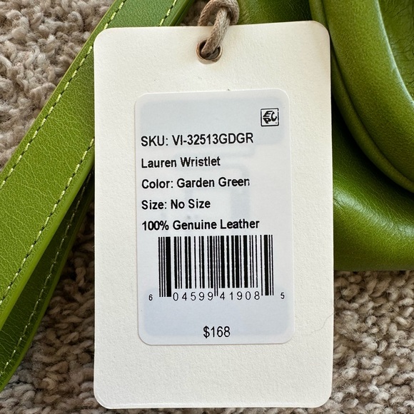 Hobo Lauren Wristlet Green Leather Women's Bag NWT - Picture 3 of 12